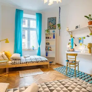  Apartament Blue Peace-apartment With Free Parking In Center For 1-6 People Polska